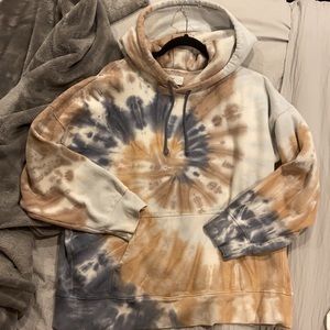 Tie dyed aritzia sweatshirt